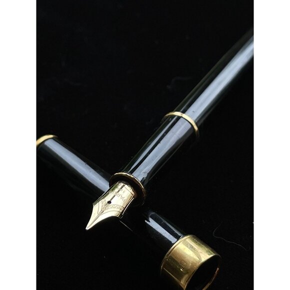 Parker Fountain Pen Nib 18K Gold Sonnet Made In France Black Lacquer & Gold Nib - Picture 5 of 9